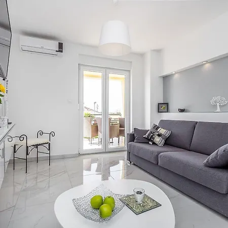 Pineta Appartement Fondole